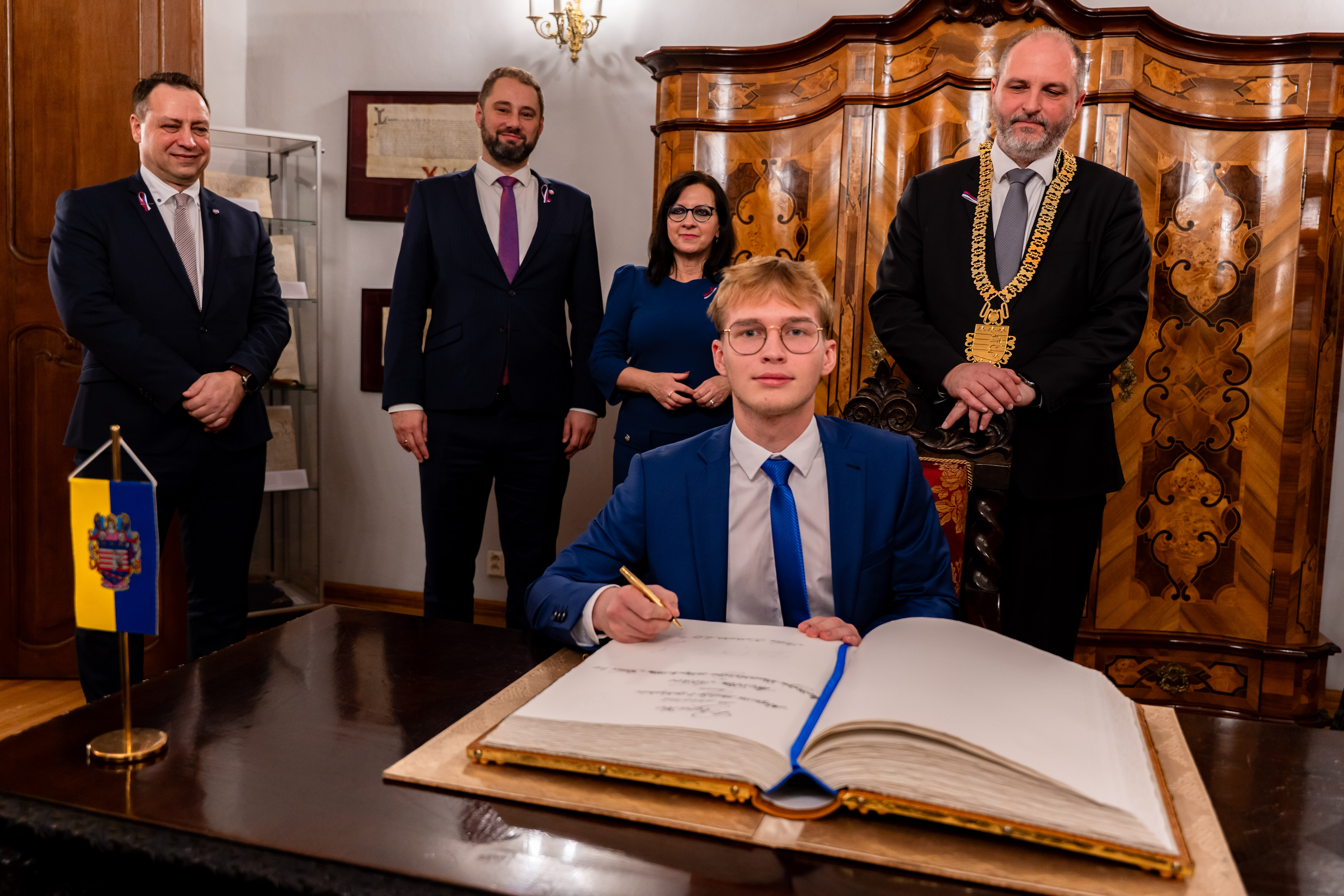 Podpis dohody o spolupraci so studentskym parlamentom-45